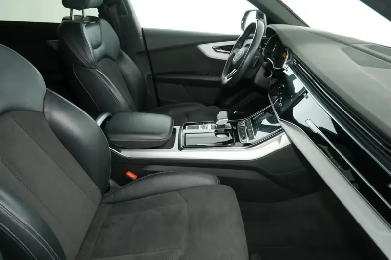 Audi Q8 din 2021 cu 82.800 km - oferta AUD130942 - foto 7