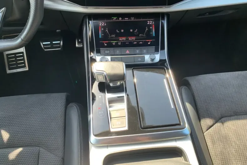 Audi Q8 din 2021 cu 38.197 km - oferta AUD130944 - foto 9