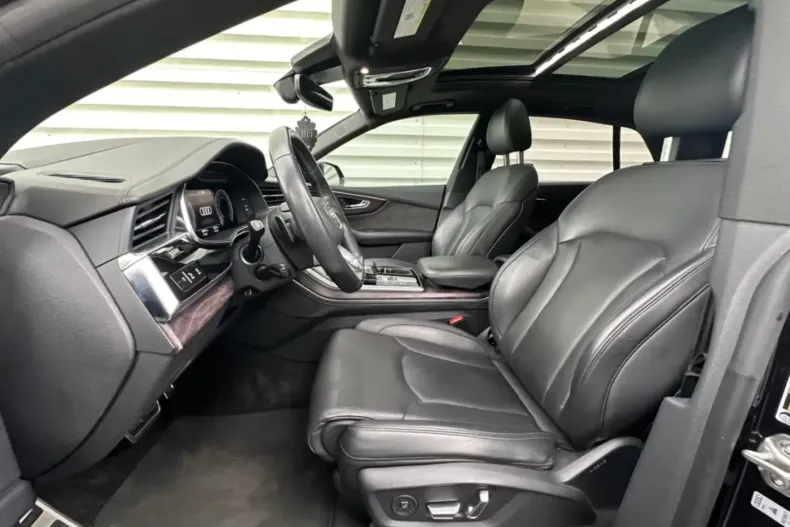 Audi Q8 din 2020 cu 60.000 km - oferta AUD130948 - foto 6