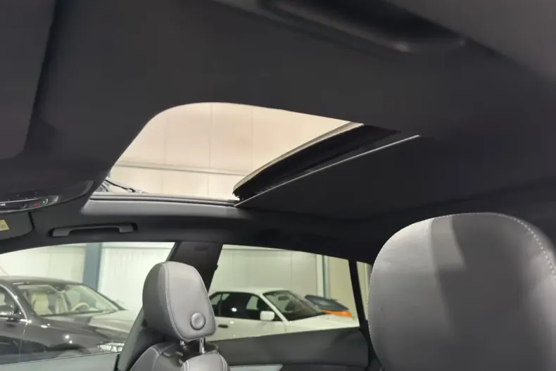 Audi Q8 din 2020 cu 89.800 km - oferta AUD130949 - foto 4