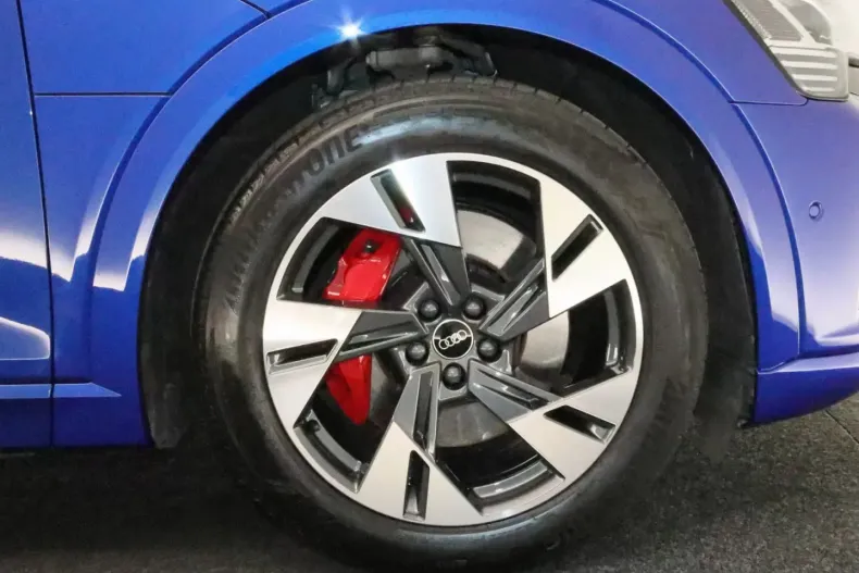 Audi Q8 din 2023 cu 51.202 km - oferta AUD130952 - foto 2