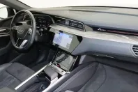 Audi Q8 din 2023 cu 51.202 km - oferta AUD130952 - foto 5