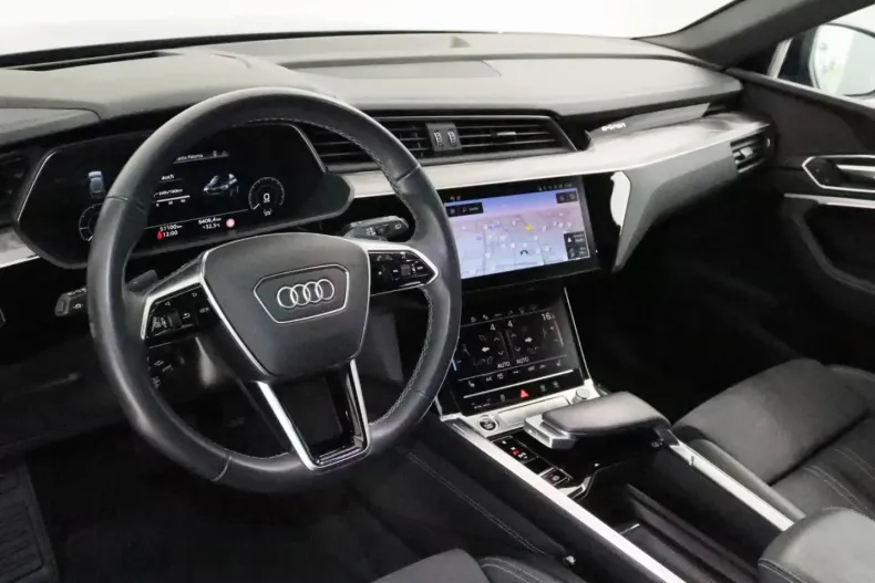 Audi Q8 din 2023 cu 51.202 km - oferta AUD130952 - foto 6