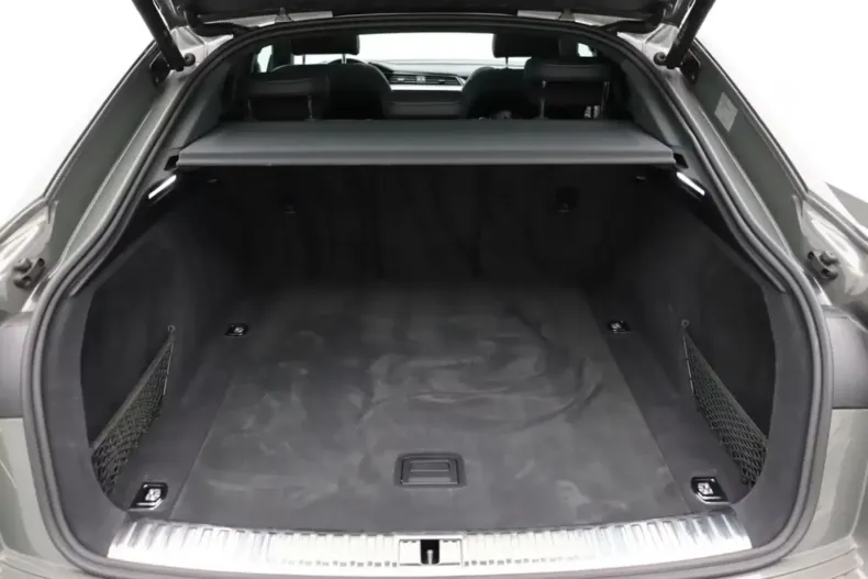 Audi Q8 din 2023 cu 29.683 km - oferta AUD130953 - foto 3