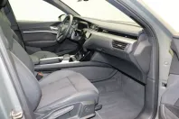 Audi Q8 din 2023 cu 29.683 km - oferta AUD130953 - foto 8