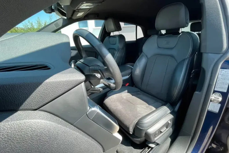 Audi Q8 din 2021 cu 72.200 km - oferta AUD130960 - foto 6