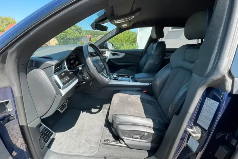 Audi Q8 din 2021 cu 72.200 km - oferta AUD130960 - foto 12