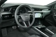 Audi Q8 din 2023 cu 25.700 km - oferta AUD130966 - foto 6