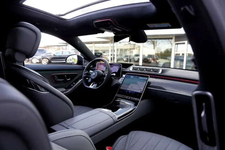 Mercedes-Benz S 63 AMG din 2024 cu 31.856 km - oferta MER130967 - foto 3