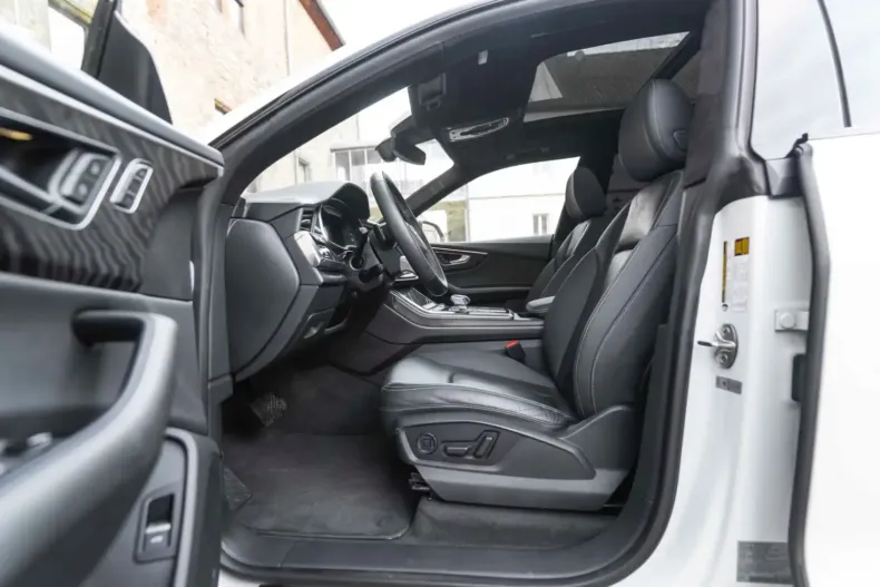 Audi Q8 din 2021 cu 56.776 km - oferta AUD130978 - foto 11