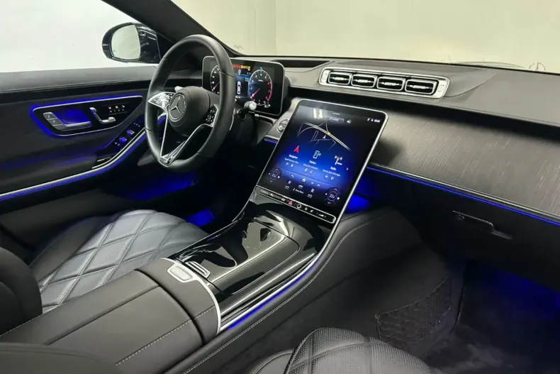 Mercedes-Benz S 680 din 2023 cu 4.900 km - oferta MER130979 - foto 19