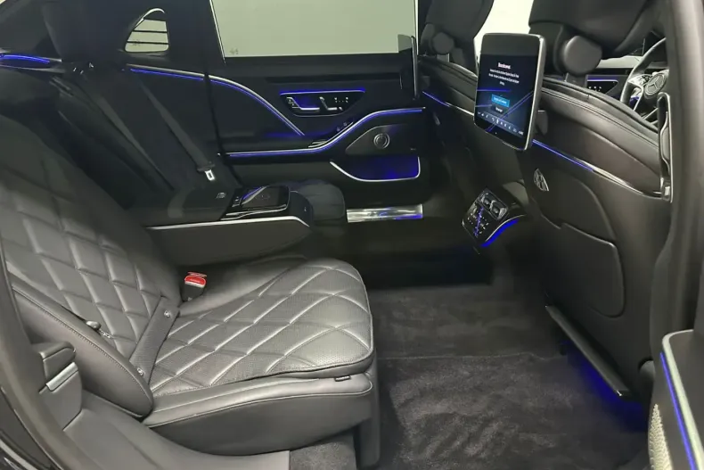 Mercedes-Benz S 680 din 2023 cu 4.900 km - oferta MER130979 - foto 22