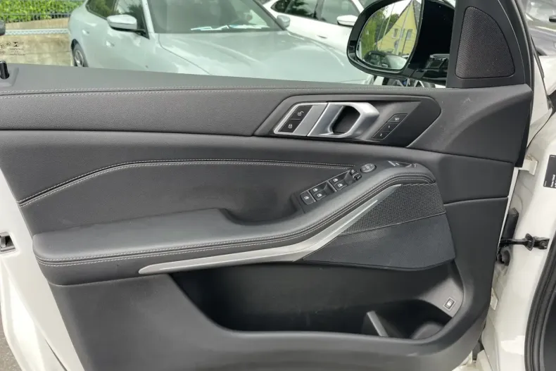 BMW X5 din 2022 cu 74.080 km - oferta BMW130986 - foto 7