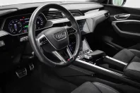 Audi Q8 din 2023 cu 25.950 km - oferta AUD130991 - foto 6