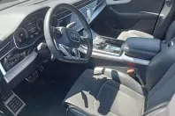Audi Q8 din 2020 cu 80.612 km - oferta AUD130992 - foto 4
