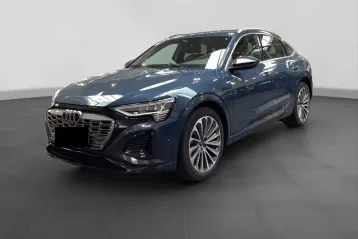 Audi Q8 din 2023 - oferta AUD130995