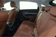 Audi Q8 din 2023 cu 33.237 km - oferta AUD130996 - foto 9