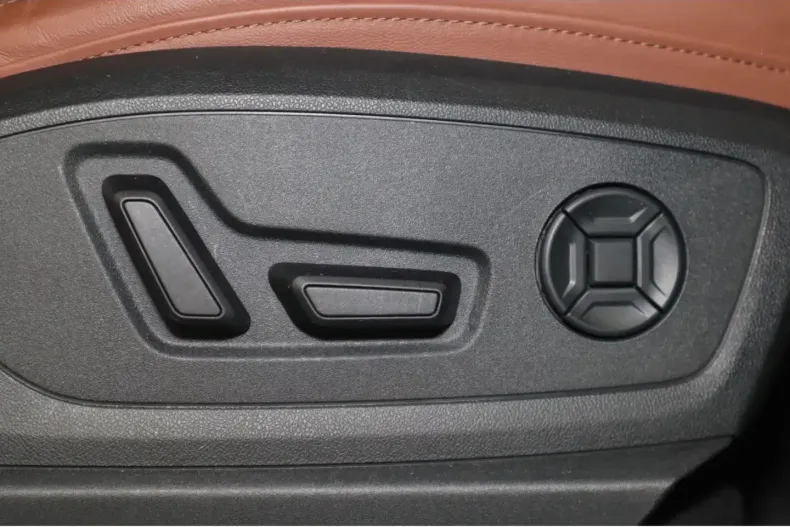 Audi Q8 din 2023 cu 33.237 km - oferta AUD130996 - foto 12