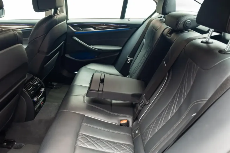 BMW 530 din 2023 cu 38.000 km - oferta BMW131001 - foto 26