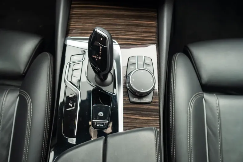 BMW 530 din 2023 cu 38.000 km - oferta BMW131001 - foto 28