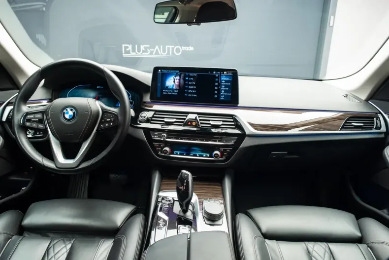 BMW 530 din 2023 cu 38.000 km - oferta BMW131001 - foto 29