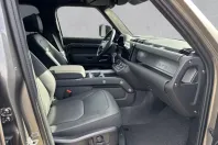 Land Rover Defender din 2024 cu 2.185 km - oferta LAN131014 - foto 3