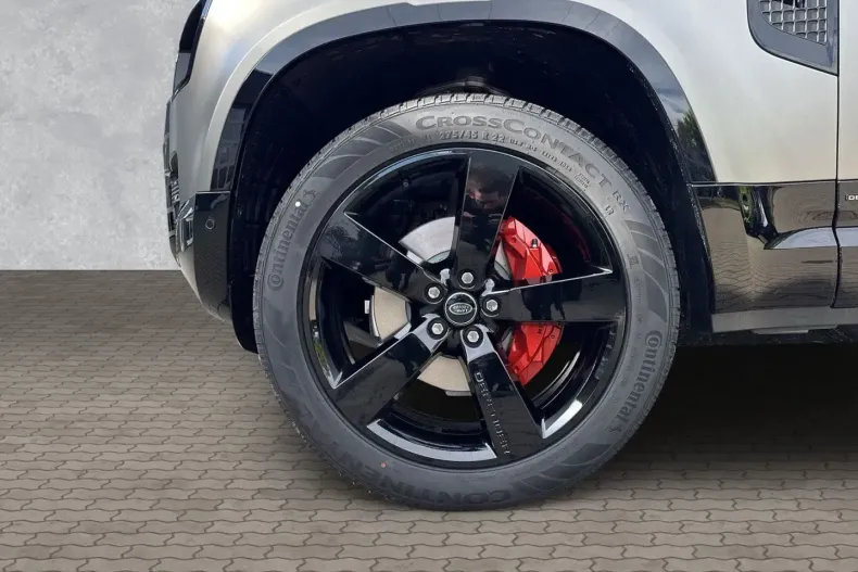 Land Rover Defender din 2024 cu 2.185 km - oferta LAN131014 - foto 9