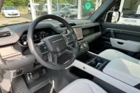 Land Rover Defender din 2024 cu 8.700 km - oferta LAN131016 - foto 8
