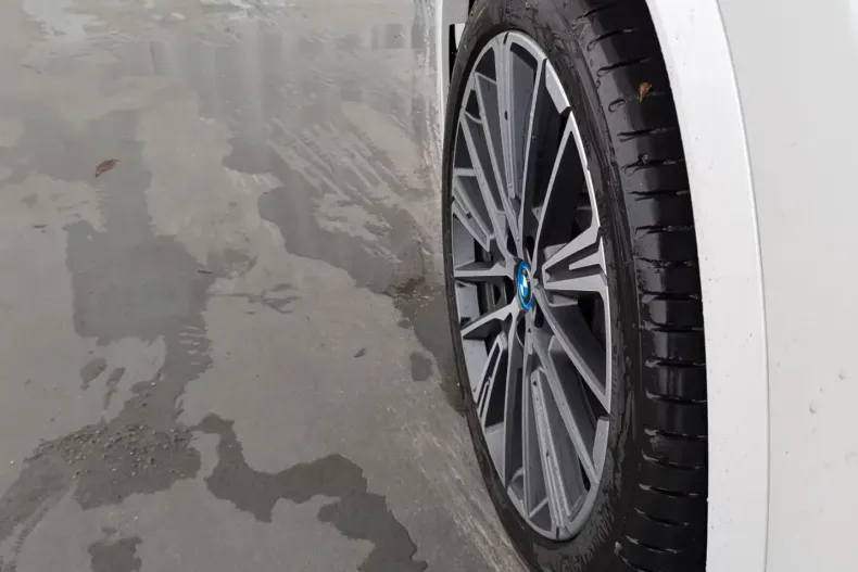 BMW iX1 din 2023 cu 37.000 km - oferta BMW131021 - foto 2