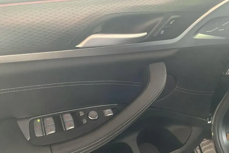 BMW X4 din 2023 cu 20.300 km - oferta BMW131022 - foto 17