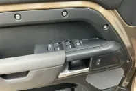 Land Rover Defender din 2024 cu 19.389 km - oferta LAN131029 - foto 16