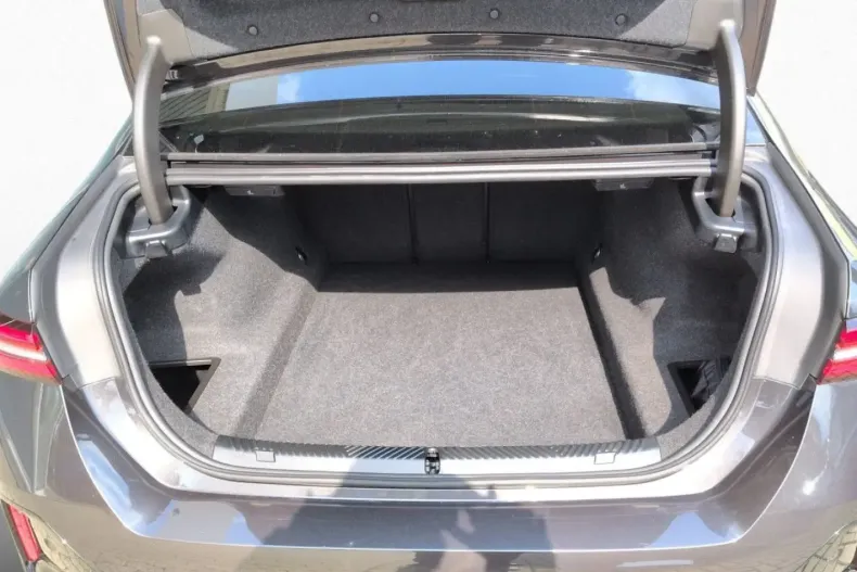 BMW 520 din 2024 cu 26.241 km - oferta BMW131031 - foto 12