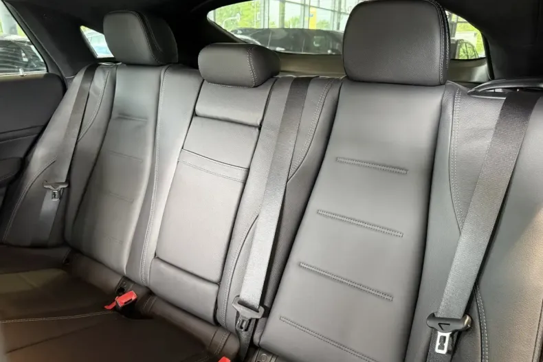 Mercedes-Benz GLE 450 din 2024 cu 17.914 km - oferta MER131035 - foto 9