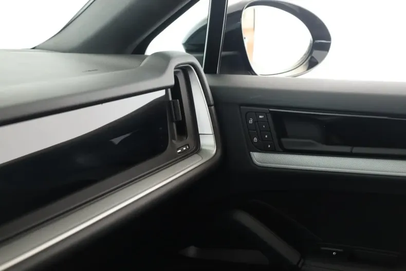 Porsche Cayenne din 2024 cu 30.000 km - oferta POR131045 - foto 13