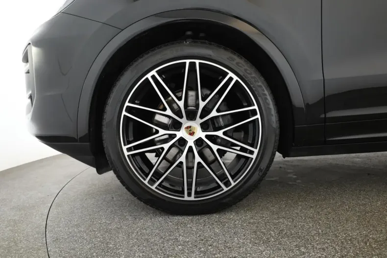 Porsche Cayenne din 2024 cu 30.000 km - oferta POR131045 - foto 16