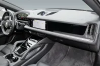 Porsche Cayenne din 2023 cu 21.950 km - oferta POR131047 - foto 9