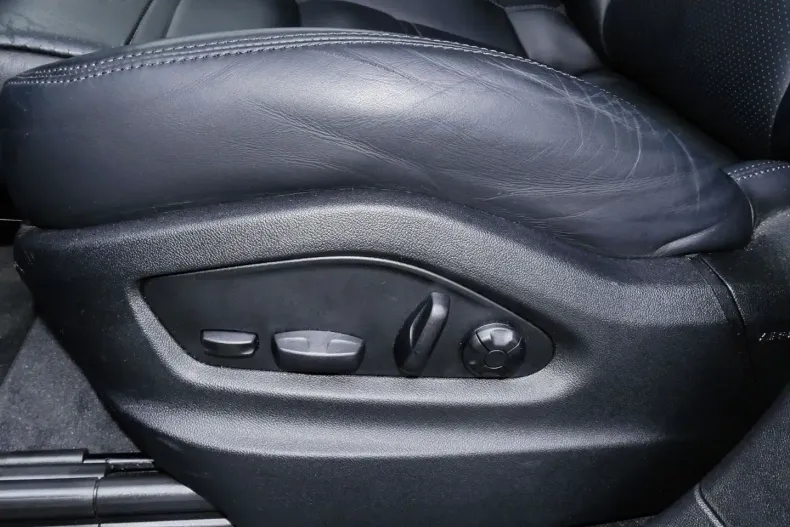 Porsche Cayenne din 2023 cu 21.950 km - oferta POR131047 - foto 20