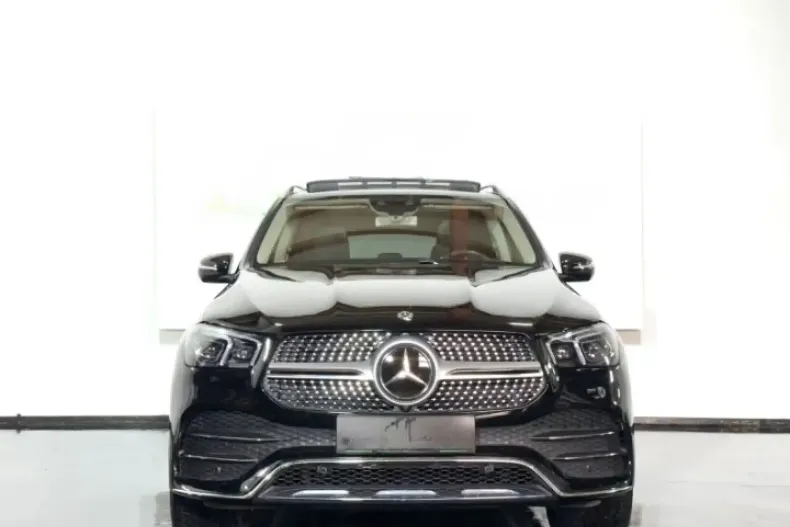 Mercedes-Benz GLE 450 din 2020 cu 36.000 km - oferta MER131063 - foto 1