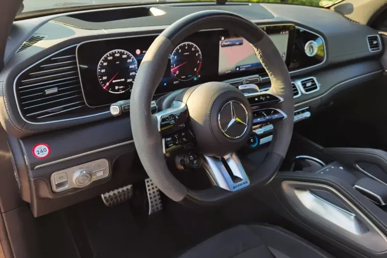 Mercedes-Benz GLE 63 AMG din 2023 cu 9.250 km - oferta MER131067 - foto 13