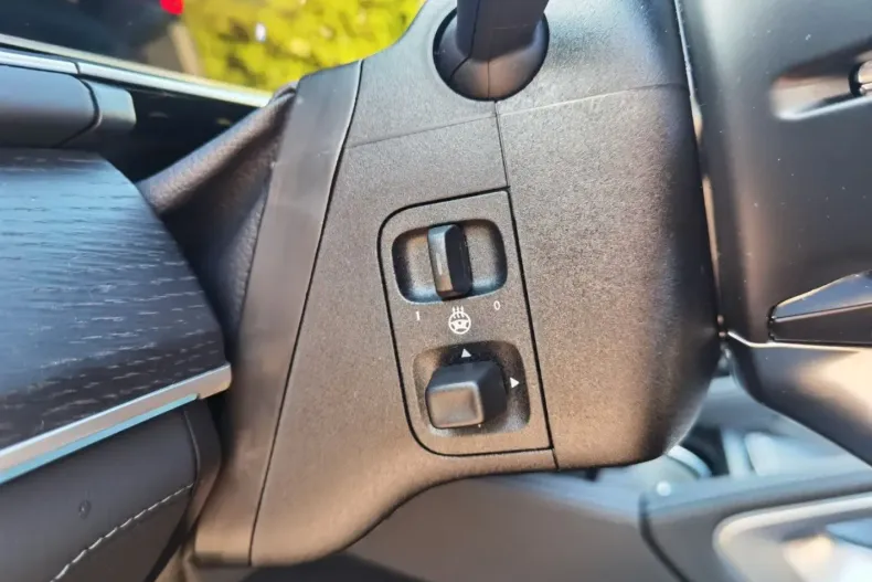 Mercedes-Benz GLE 63 AMG din 2023 cu 9.250 km - oferta MER131067 - foto 15