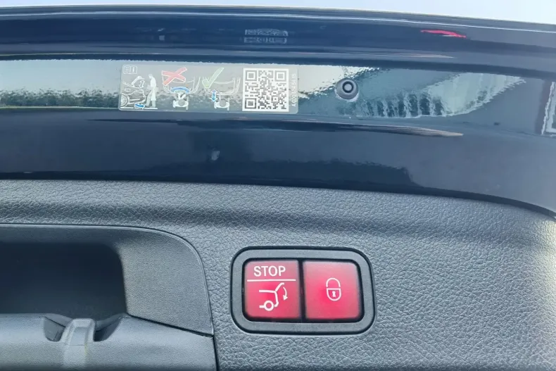 Mercedes-Benz GLE 63 AMG din 2023 cu 9.250 km - oferta MER131067 - foto 40