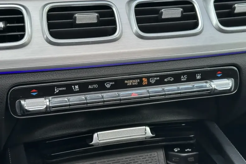 Mercedes-Benz GLE 400 din 2023 cu 21.220 km - oferta MER131070 - foto 21