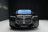 BMW 740 din 2024 cu 15.050 km - oferta BMW131080 - foto 2