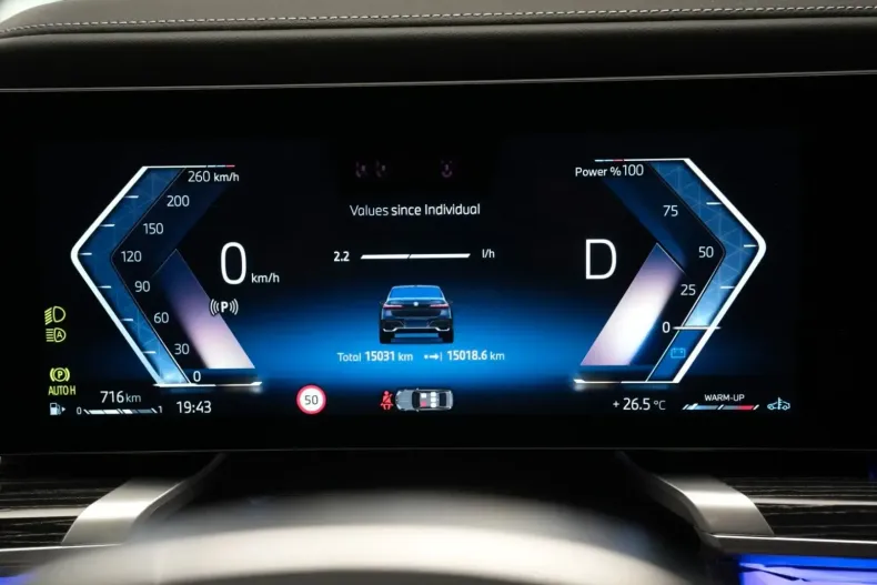 BMW 740 din 2024 cu 15.050 km - oferta BMW131080 - foto 26