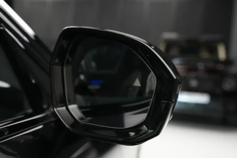 BMW 740 din 2024 cu 15.050 km - oferta BMW131080 - foto 38