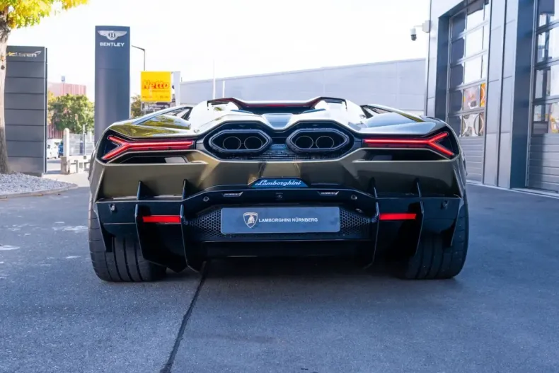 Lamborghini Revuelto din 2024 cu 3.490 km - oferta LAM131100 - foto 2