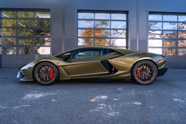 Lamborghini Revuelto din 2024 cu 3.490 km - oferta LAM131100 - foto 11