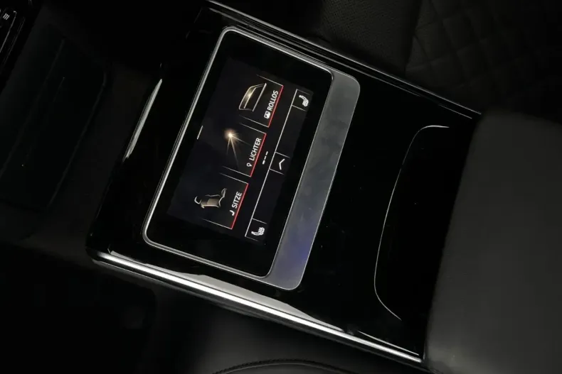 Audi A8 din 2024 cu 36.000 km - oferta AUD131102 - foto 23