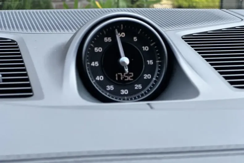 Porsche Cayenne din 2024 cu 8.500 km - oferta POR131104 - foto 8