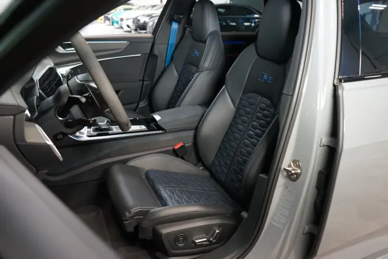 Audi RS6 din 2023 cu 32.895 km - oferta AUD131107 - foto 13